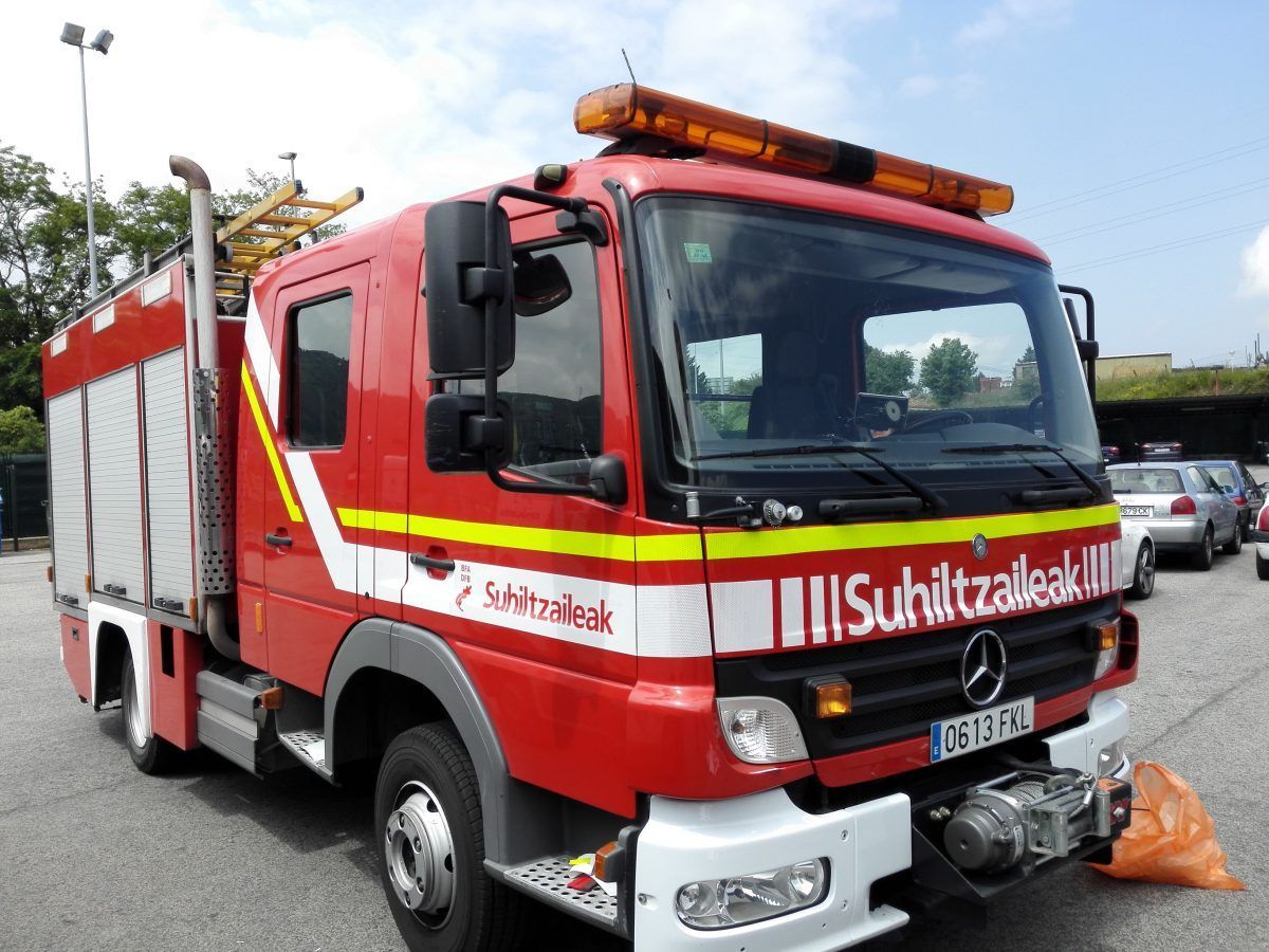 Rotulacion Camion Bomberos Bizkaia Bilbao
